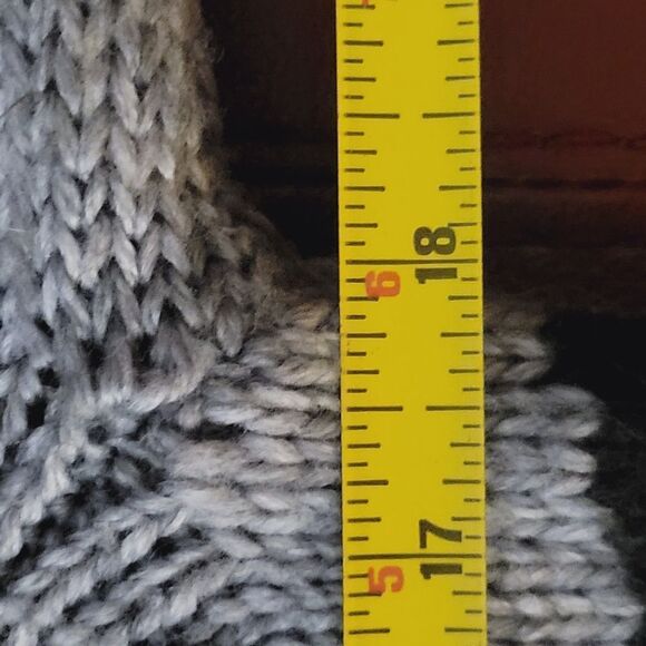 Tout Ā Coup Grey And Yellow Relief Design Knit Sweater - Picture 8 of 11